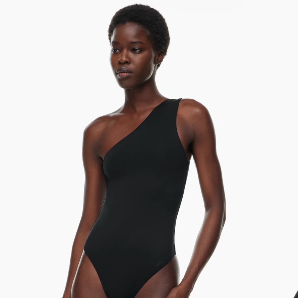 One shoulder bodysuit